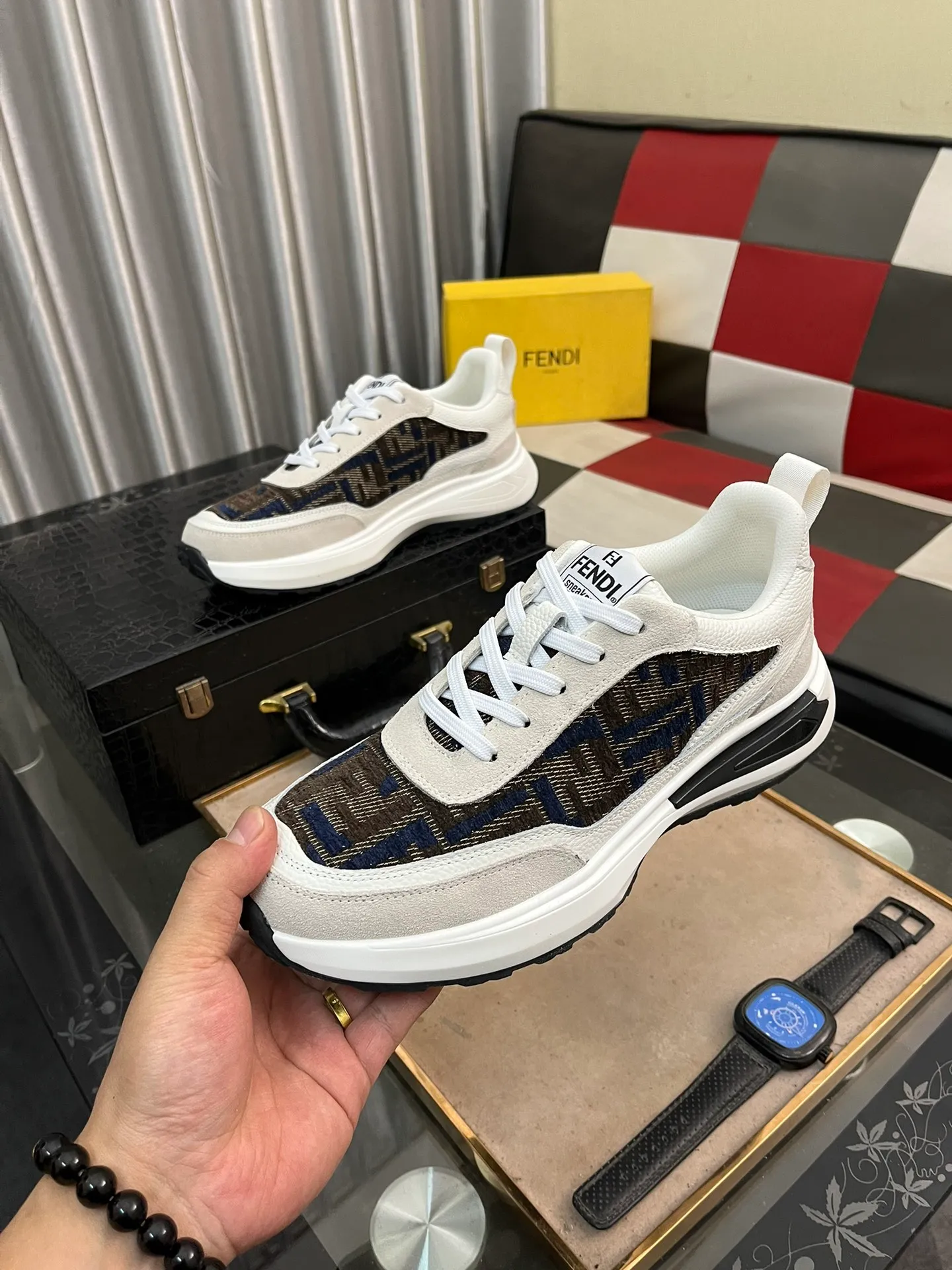 Men's Men's Shoes💰458⌚️⌚️[Fendi] Fendi's latest casual shoes for men! Available at counters simultaneously! Replica. The interior is made of top-grade sheepskin, and the original factory-supplied rubber outsole is used. Leading new fashion concepts. Matching code: 38-443️⃣Colors available